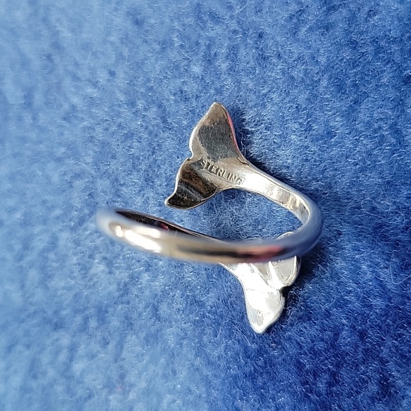 Sterling Silver Dolphin Tail Ring - Picture 3 of 6